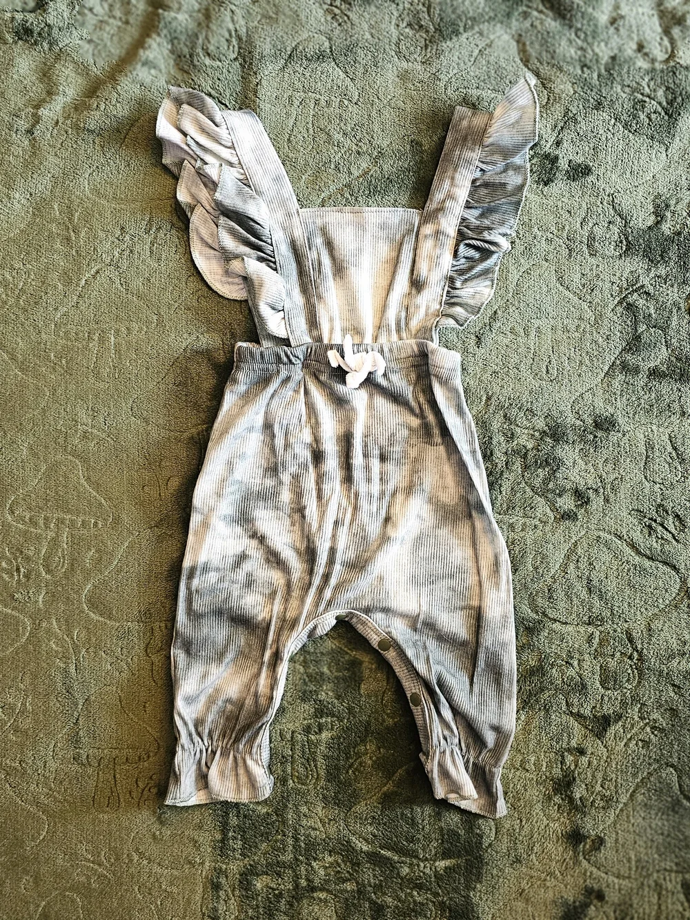 Ruffled Suspender Kids Bottoms in Olive Green And Cream Tie Dye